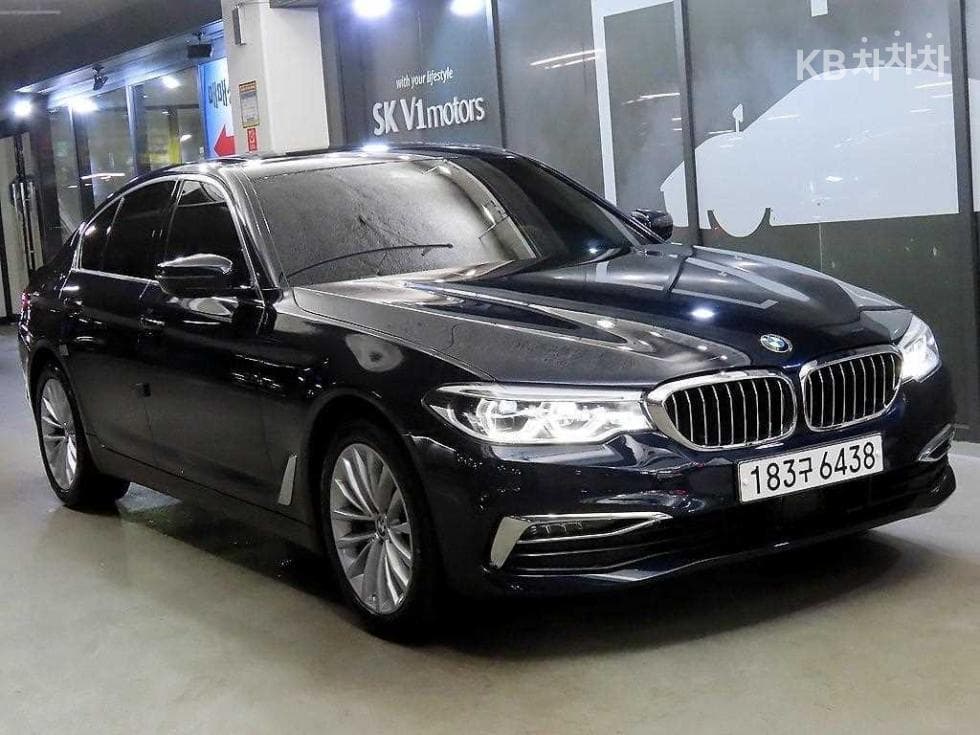 BMW 올New5 Series (G30) 520d M Sport Plus - Image 1