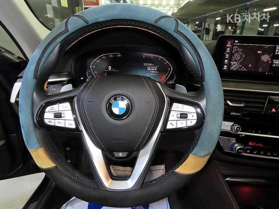BMW 올New5 Series (G30)520d M Sport Plus - 8