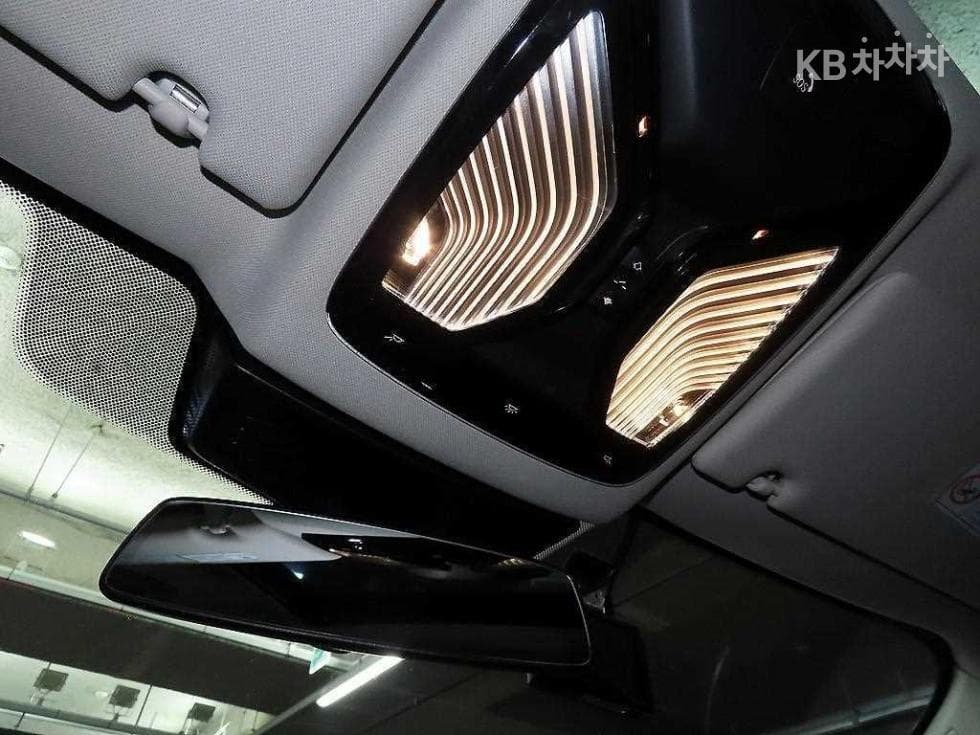BMW 올New5 Series (G30)520d M Sport Plus - 15