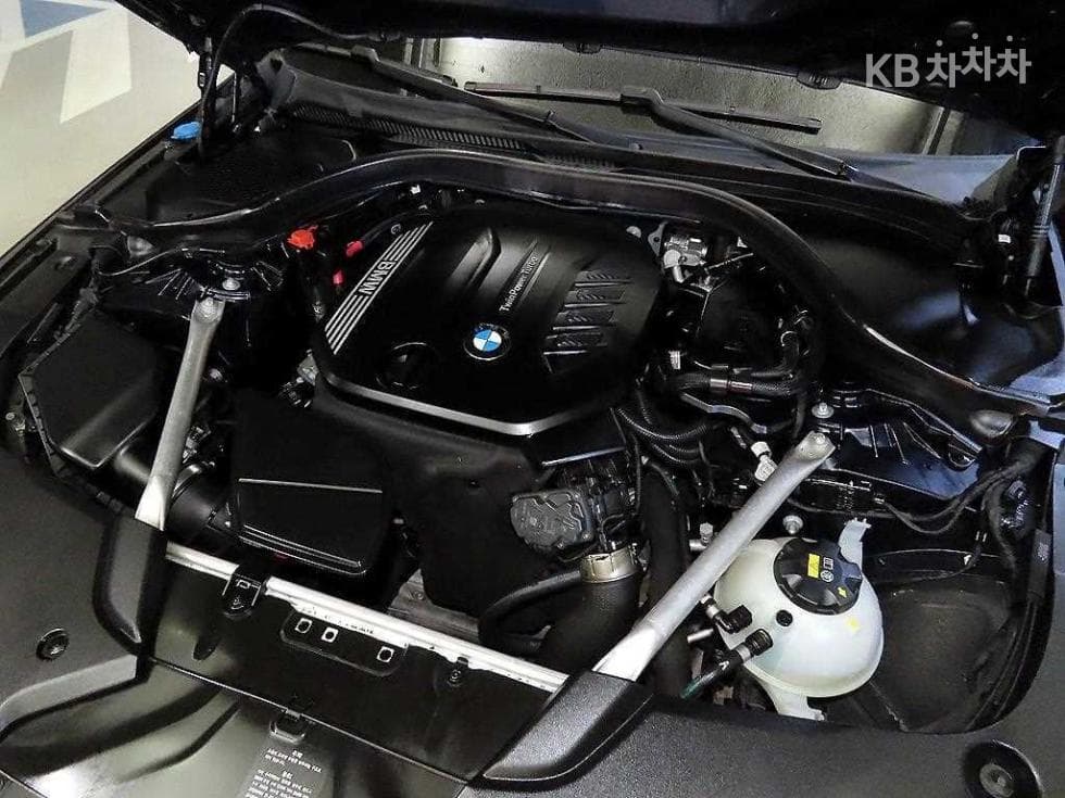BMW 올New5 Series (G30)520d M Sport Plus - 19