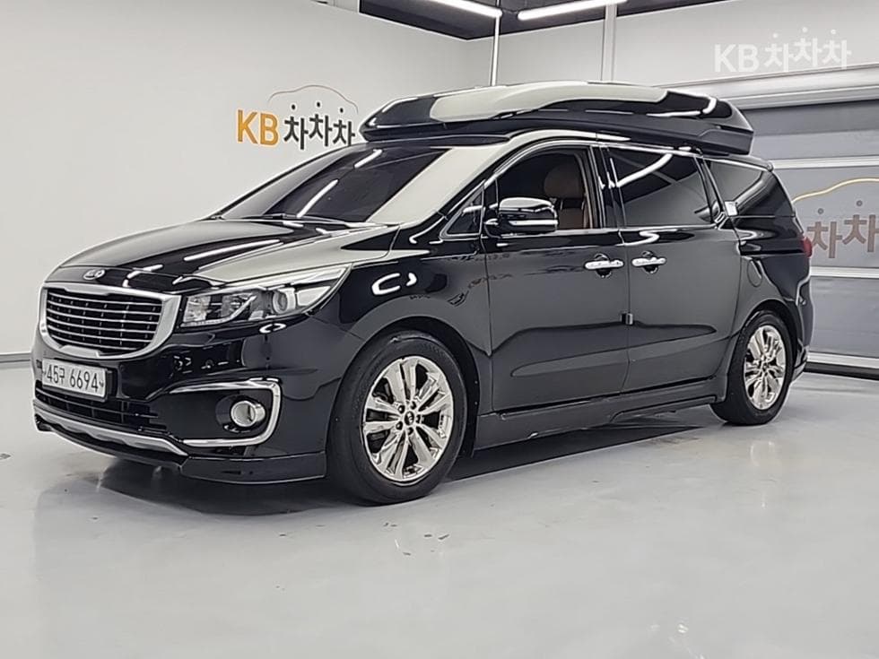 Киа All New Канивал 9-местен 2.2 Дизел Висок Лимузин (Канивал) Престиж - Image 1