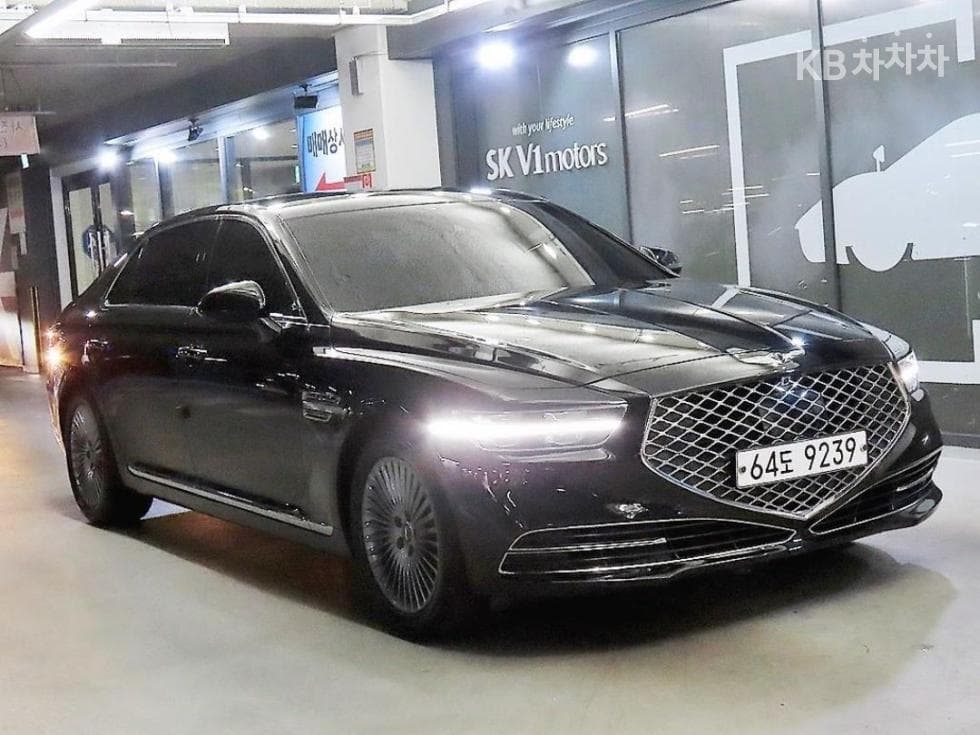 Genesis G90 3.8 GDi Luxury - Image 1
