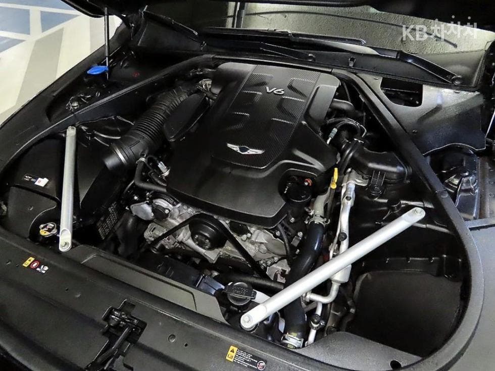 Genesis G903.8 GDi Luxury - 4