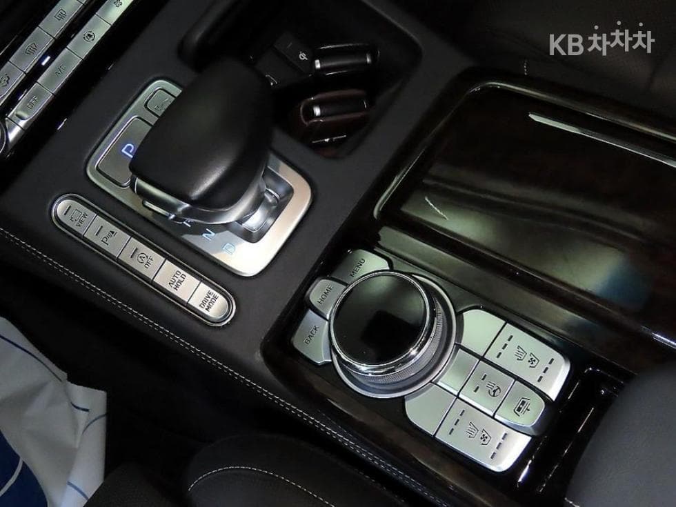 Genesis G903.8 GDi Luxury - 9