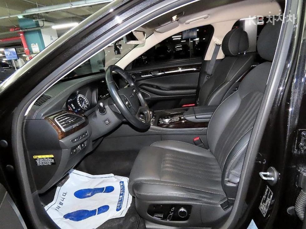 Genesis G903.8 GDi Luxury - 15