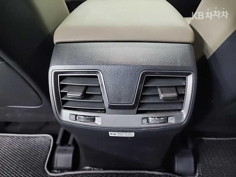 KG Mobility 무쏘 칸(Q250)4WD Prestige - 13