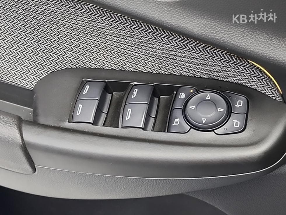 Джи Ем Корея Trailblazer1.35 Бензин 2WD Premier - 19