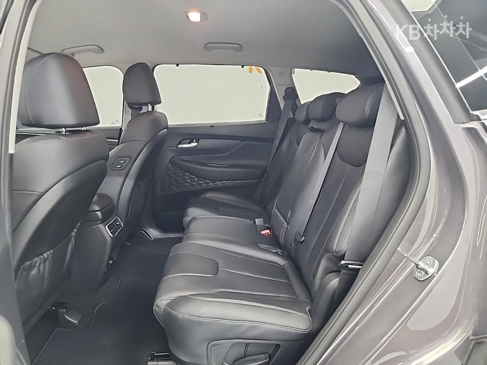 Hyundai The New (facelift) Santa Fe TM Hybrid1.6 HEV 4WD Prestige - 12