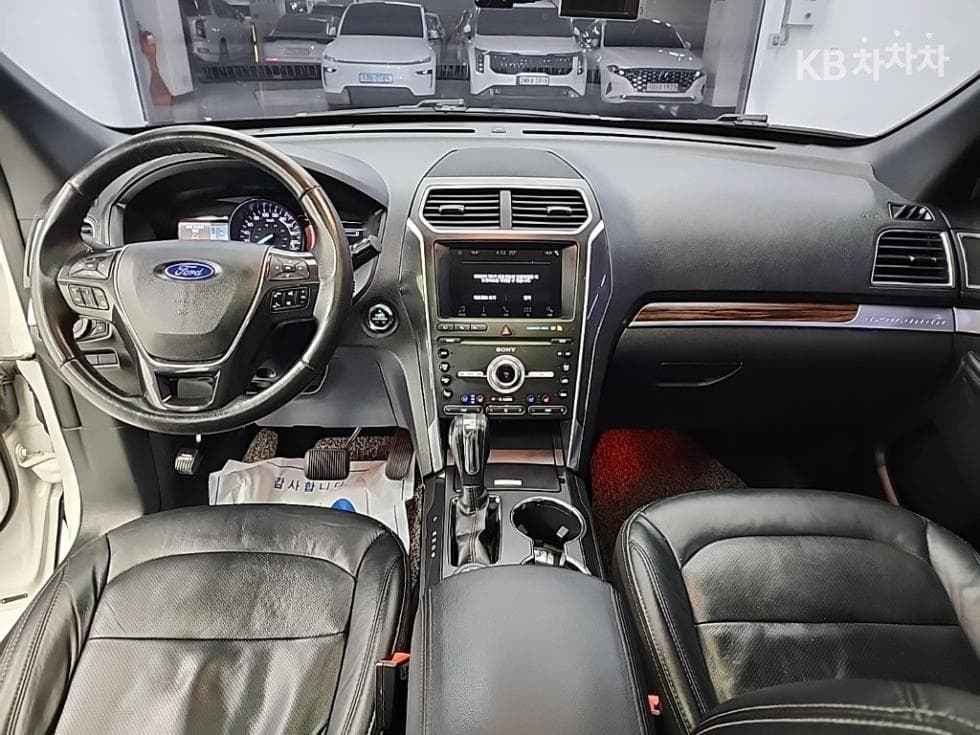 Ford New Explorer2.3 EcoBoost 4WD Limited - 7