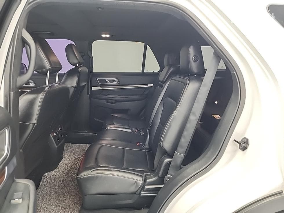 Ford New Explorer2.3 EcoBoost 4WD Limited - 12