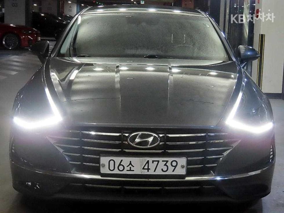 Hyundai Sonata (DN8)2.0 Premium 패밀리 - 2