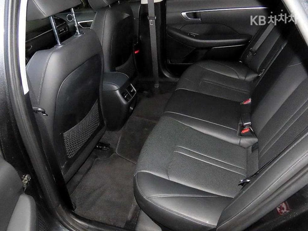 Hyundai Sonata (DN8)2.0 Premium 패밀리 - 7