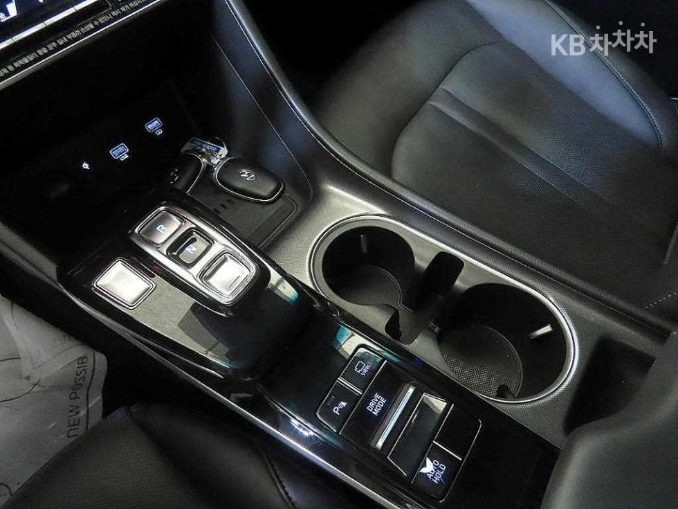 Hyundai Sonata (DN8)2.0 Premium 패밀리 - 12