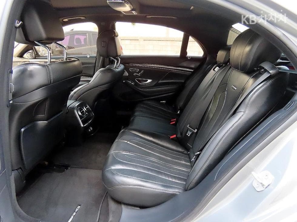 Mercedes-Benz New S-ClassNew S63 AMG 4MATIC Standard - 6