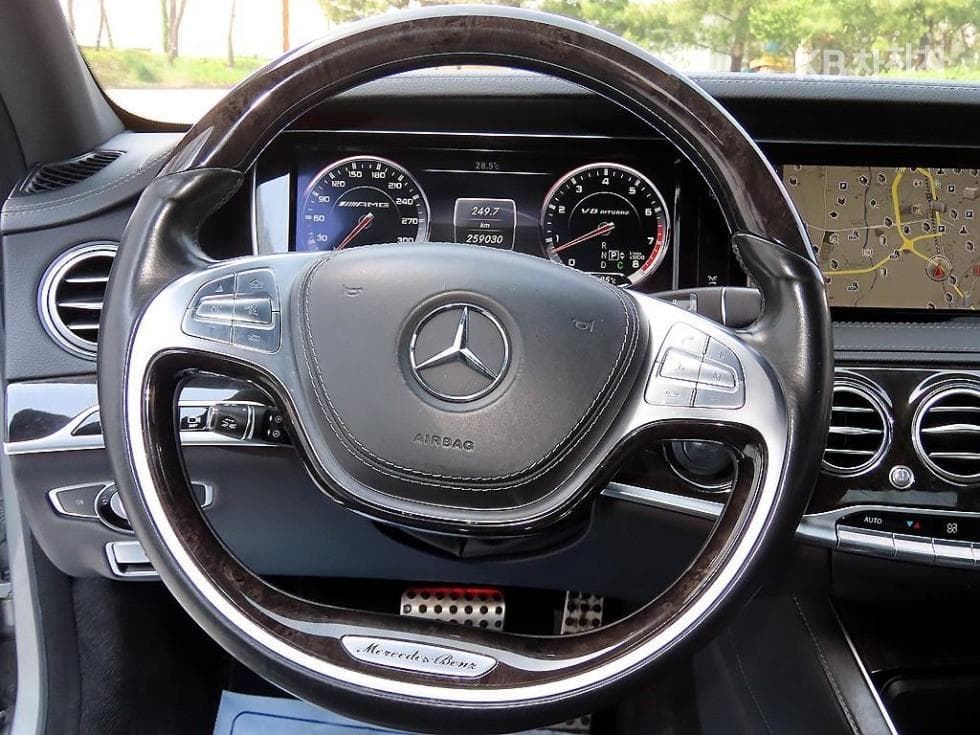 Mercedes-Benz New S-ClassNew S63 AMG 4MATIC Standard - 8