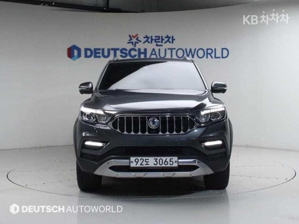 КейДжи Мобилити Rexton Sports Khan2.2 Дизел Динамик5링크 4x4 Престиж Специал (специален признак/издание) - 3