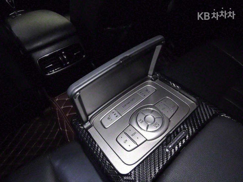 Hyundai GenesisBH330 MODERN Special (special feature/edition) - 18