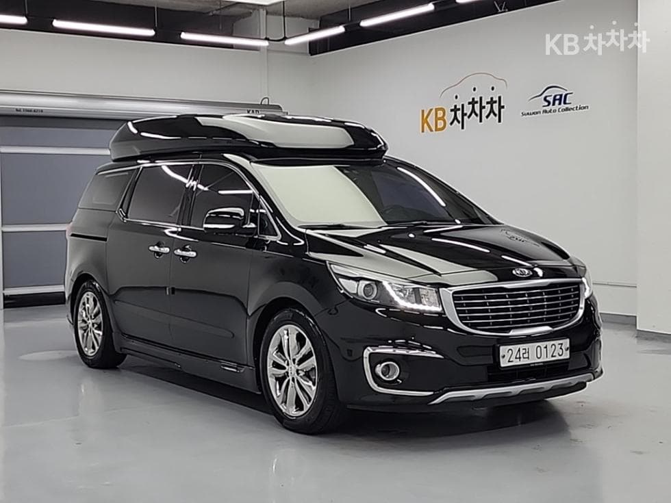 Kia All New Carnival9-seater 3.3 Gasoline Noblesse - 4