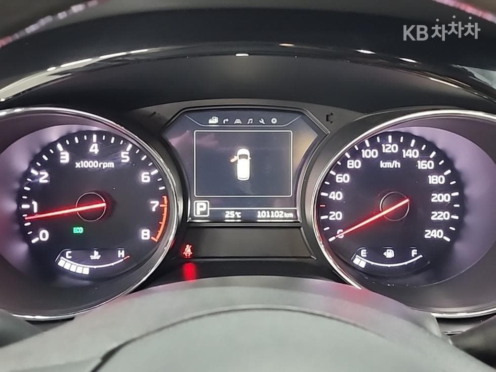 Kia All New Carnival9-seater 3.3 Gasoline Noblesse - 6