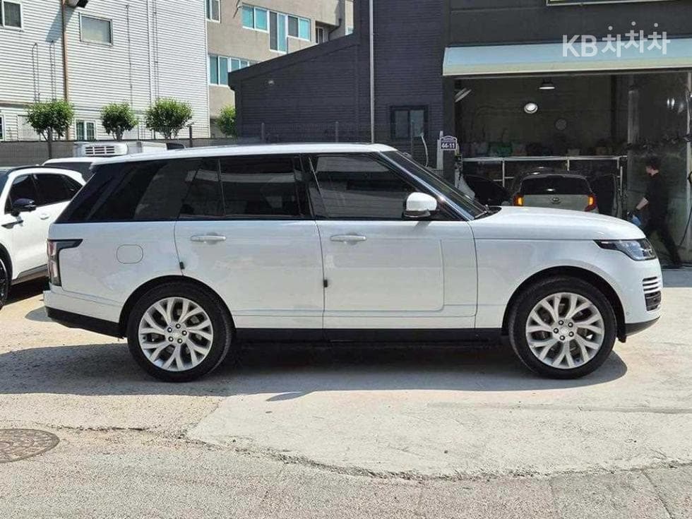 Land Rover Нов Range RoverD350 보그 SE - 3