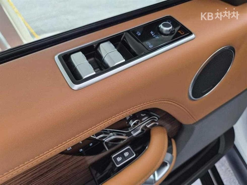 Land Rover Нов Range RoverD350 보그 SE - 12