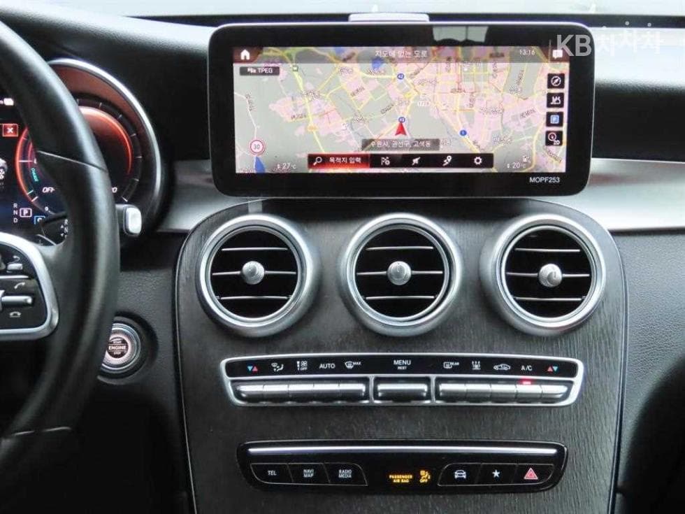 Mercedes-Benz GLC(X253)300 e 4Matic Coupe Стандартен - 11