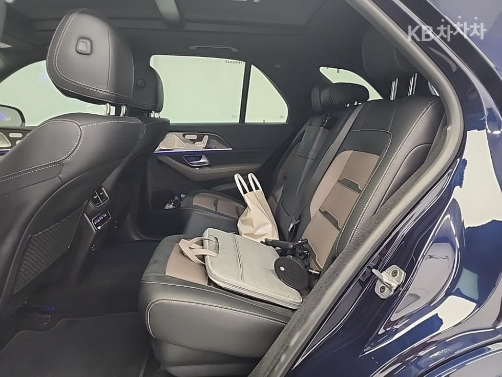 Mercedes-Benz GLE (V167)M-AMG GLE 53 4Matic+ - 12