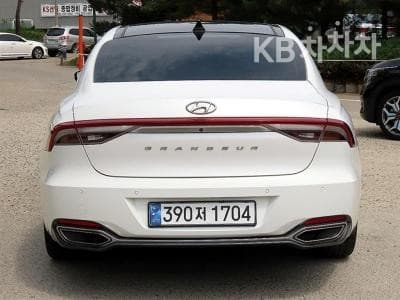 Hyundai The New (facelift) Grandeur (Azera)2.5 Premium 초이스 - 4