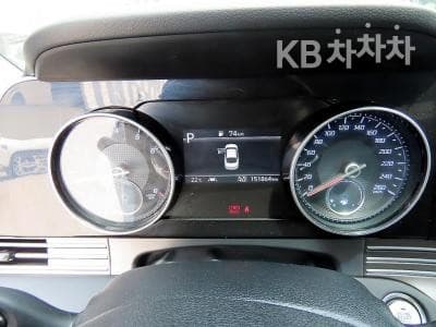 Hyundai The New (facelift) Grandeur (Azera)2.5 Premium 초이스 - 9