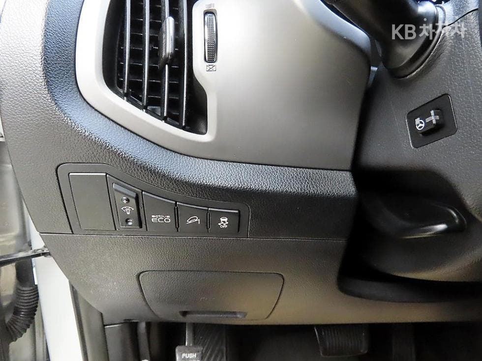 Киа The New (фейслифт) Sportage RДизел 2WD Тренди - 12