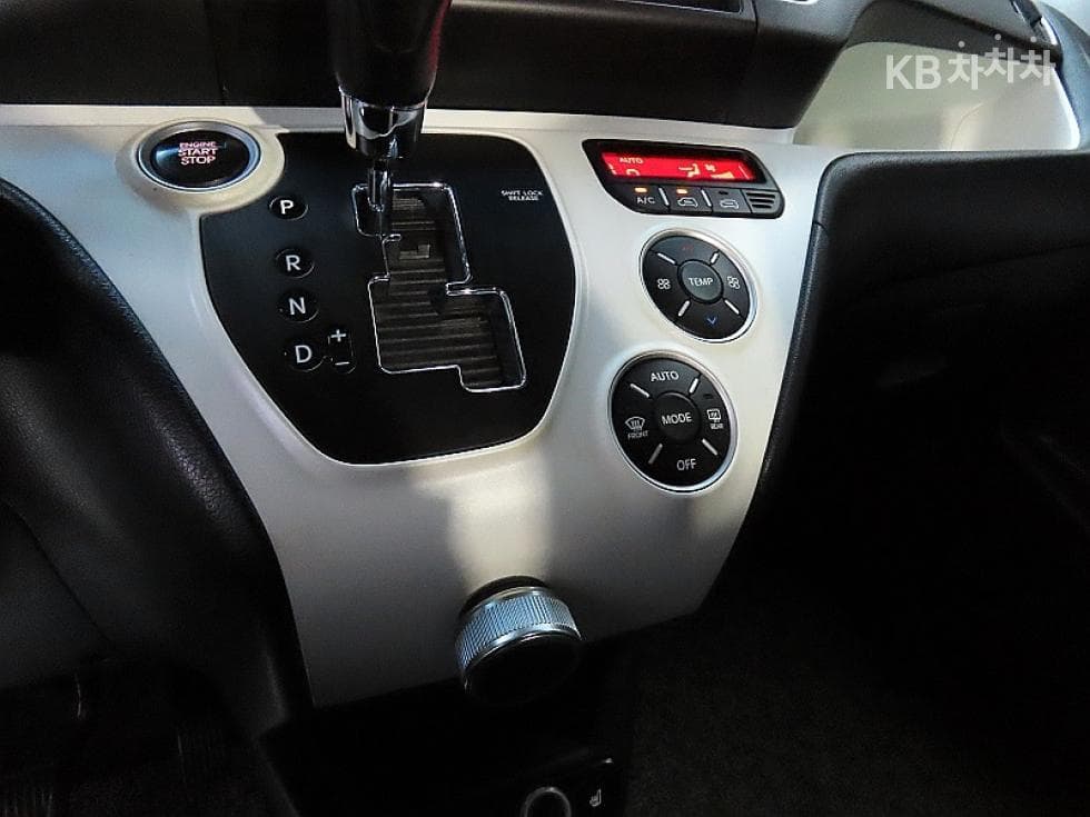 Kia Ray (van)1.0 Gasoline Prestige - 9