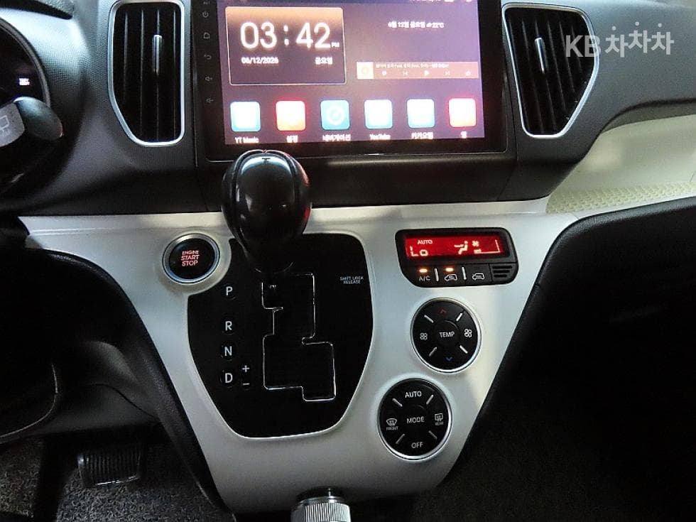 Kia Ray (van)1.0 Gasoline Prestige - 16