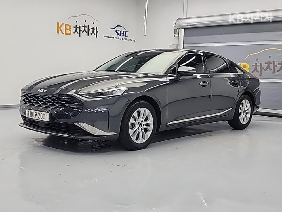Kia K8 2.5L gasoline Noblesse - Image 1