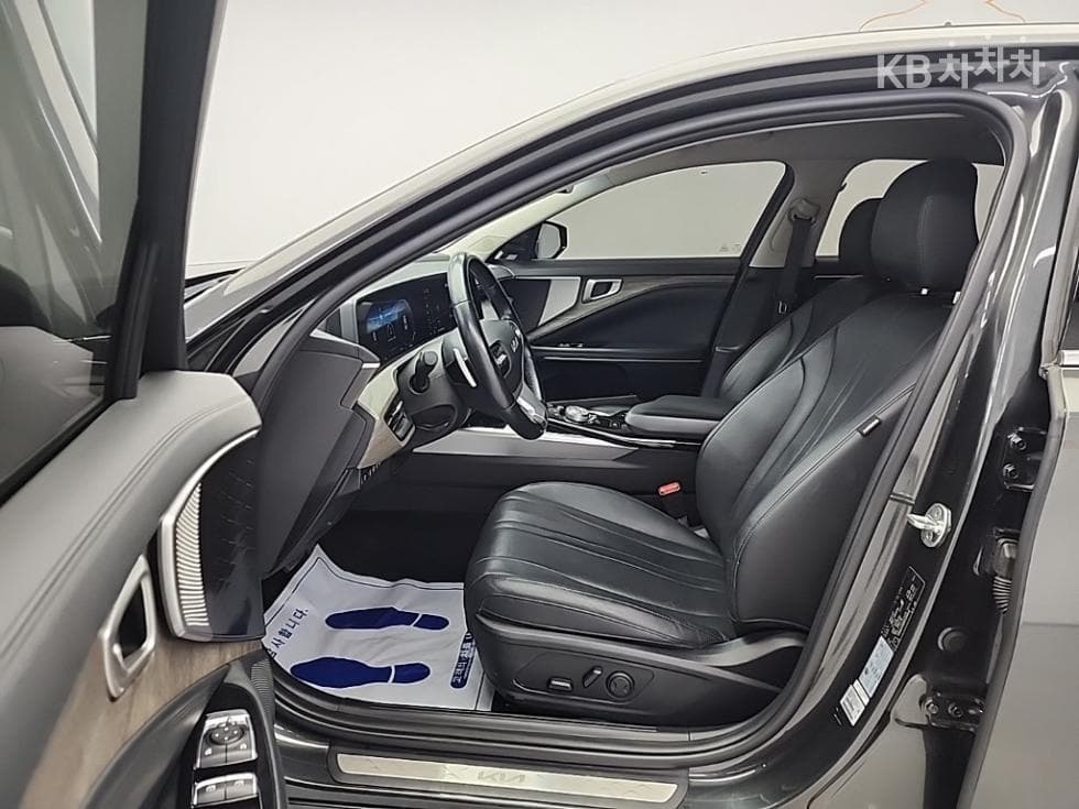 Kia K82.5L gasoline Noblesse - 11
