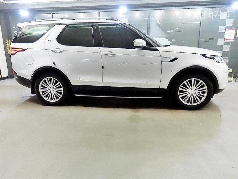 Land Rover 디스커버리53.0 TD6 HSE Luxury - 2