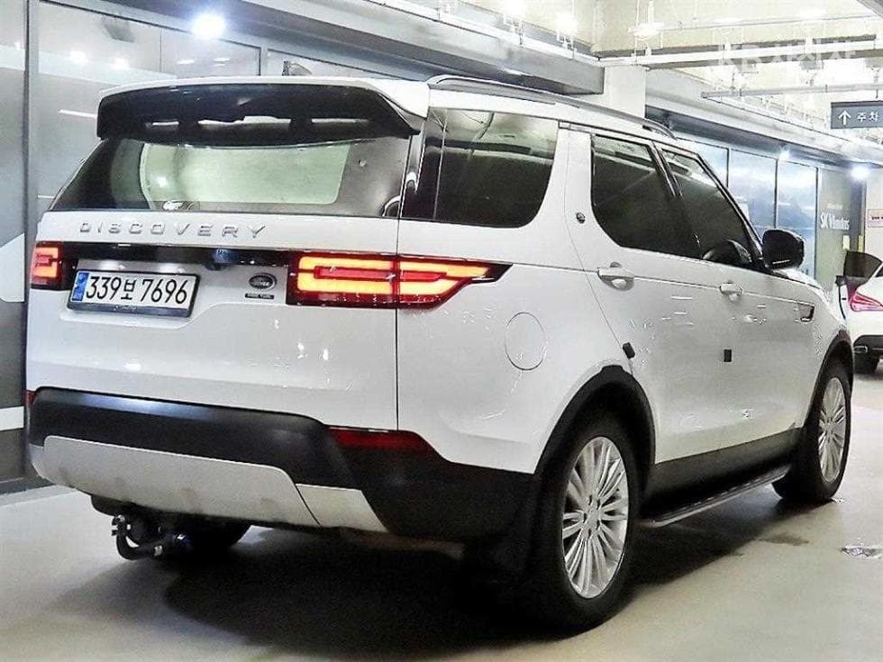 Land Rover 디스커버리53.0 TD6 HSE Luxury - 3