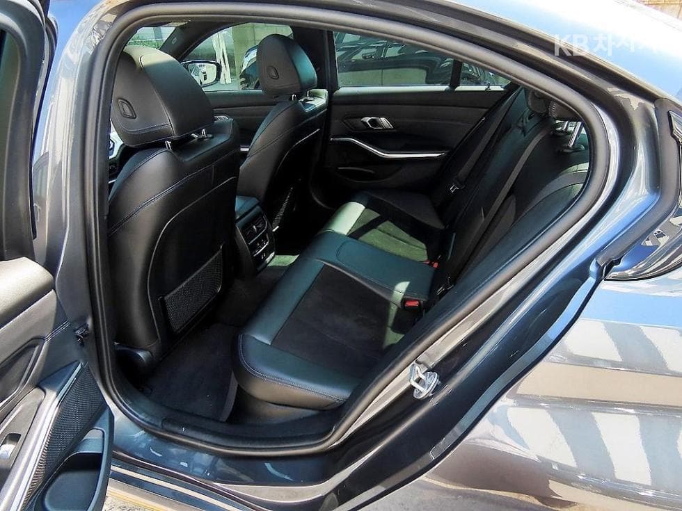 BMW 3 Серия (G20)320e M Sport - 6