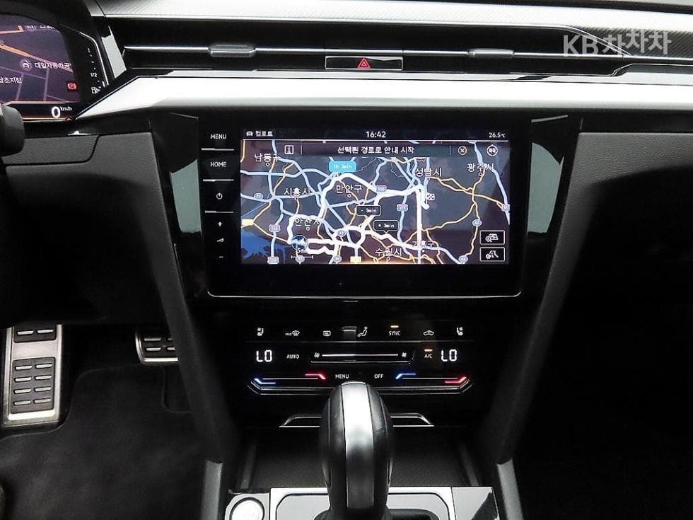 Volkswagen Arteon2.0 Турбо Дизел Инжекция Prestige - 14