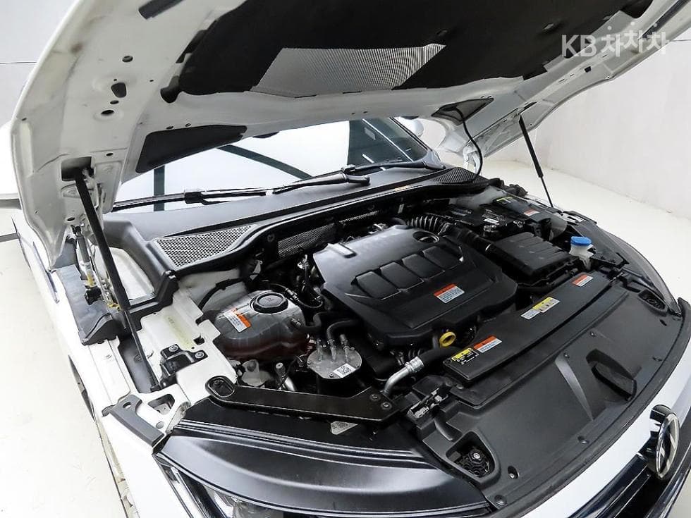 Volkswagen Arteon2.0 Турбо Дизел Инжекция Prestige - 19