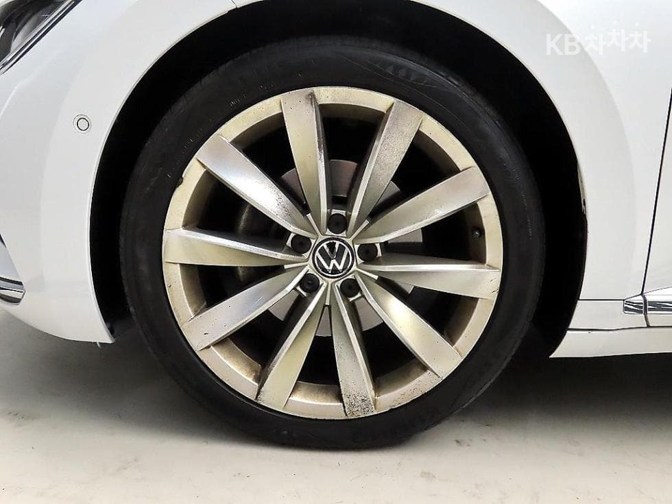 Volkswagen Arteon2.0 Турбо Дизел Инжекция Prestige - 20