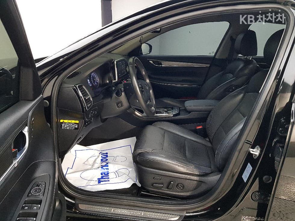 Hyundai Grandeur (Azera)IG2.4 Premium Special (special feature/edition) - 7