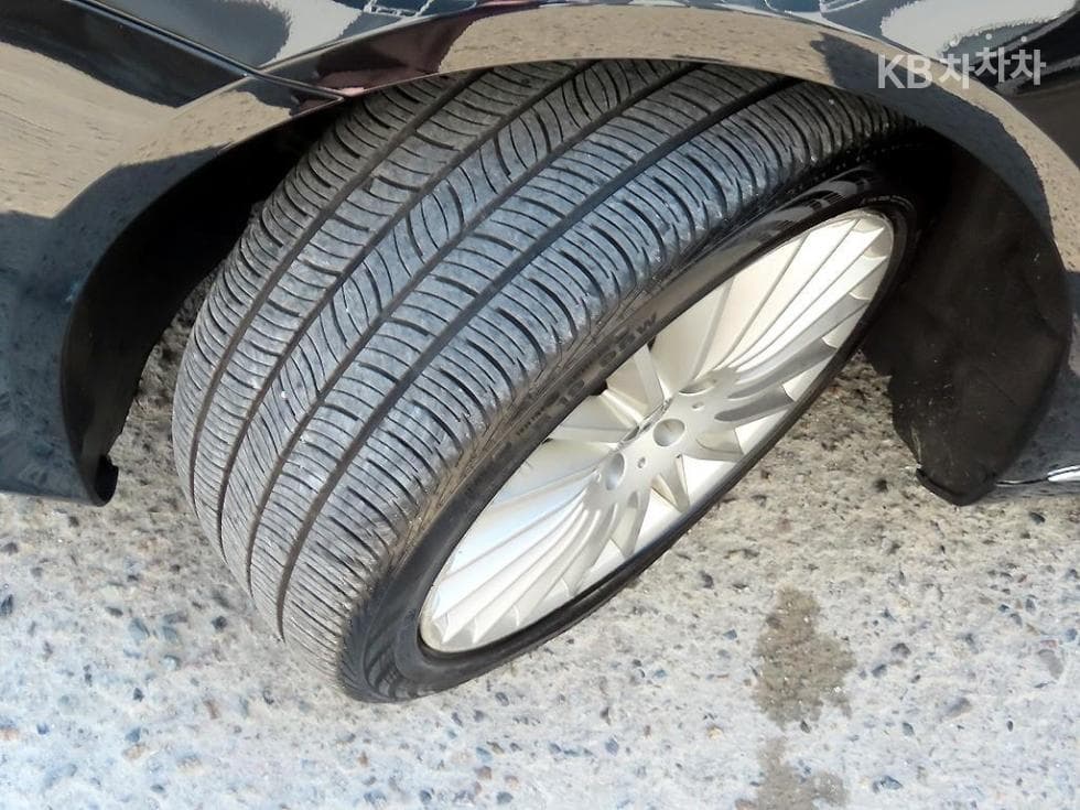 Mercedes-Benz Нов S-КласS560e Стандартен - 20