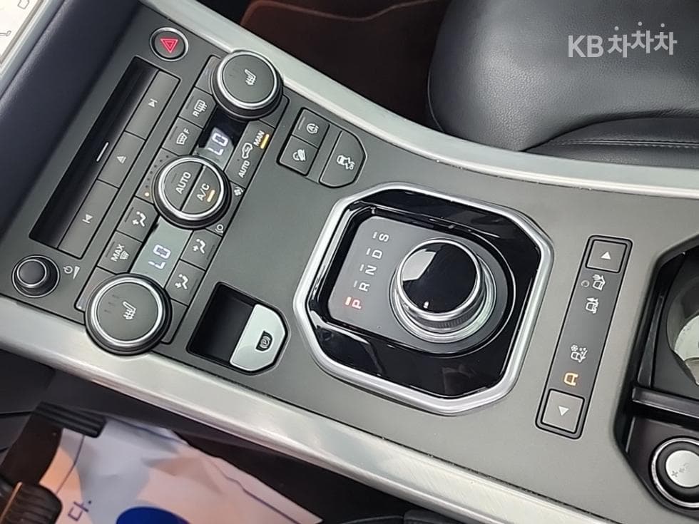 Land Rover Range Rover Евок5-врати 2.0 TD4 SE - 8