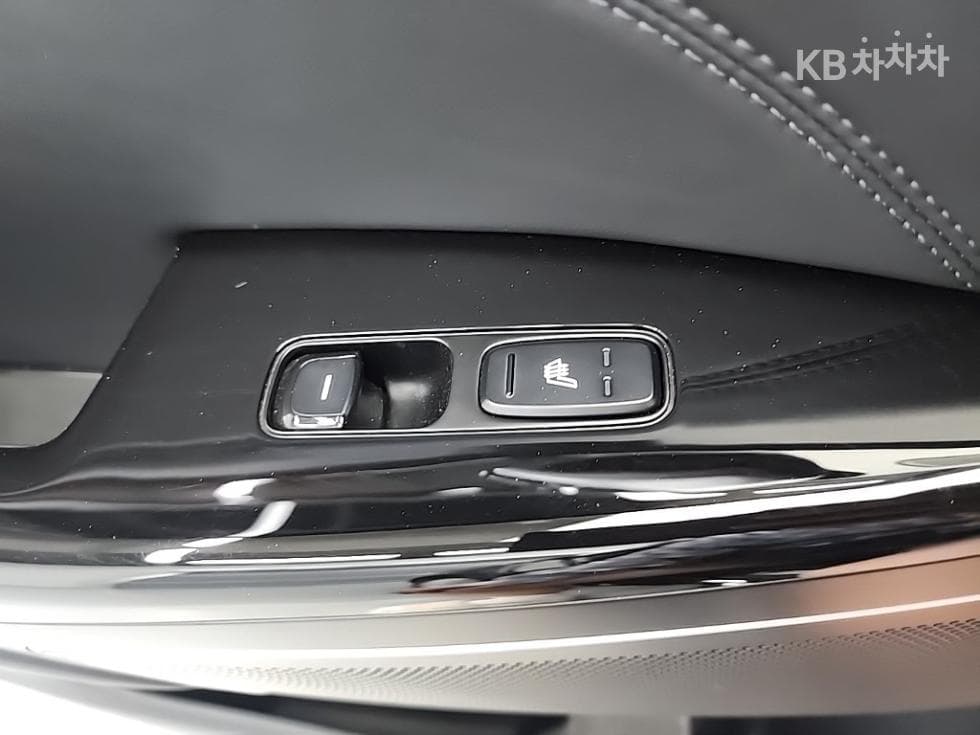 Kia All New K72.4 GDI Prestige - 15