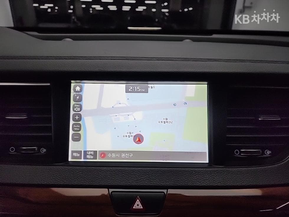 Kia All New K72.4 GDI Prestige - 16