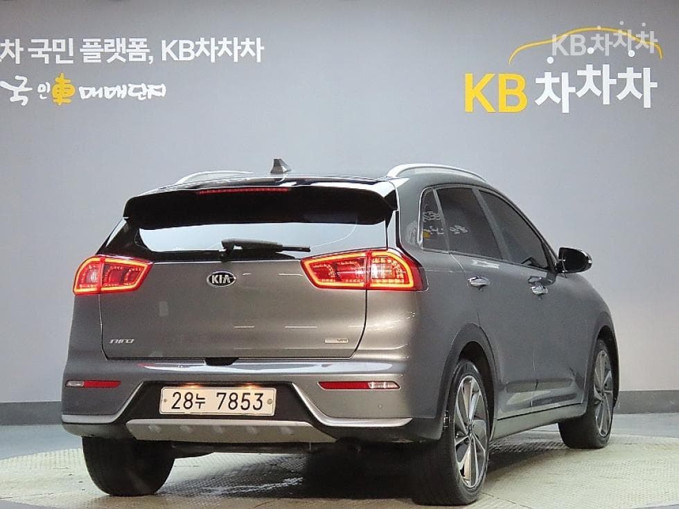 Kia The New (facelift) Niro1.6 HEV Prestige - 2