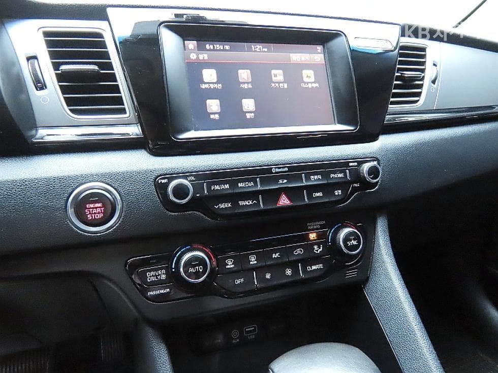 Kia The New (facelift) Niro1.6 HEV Prestige - 17
