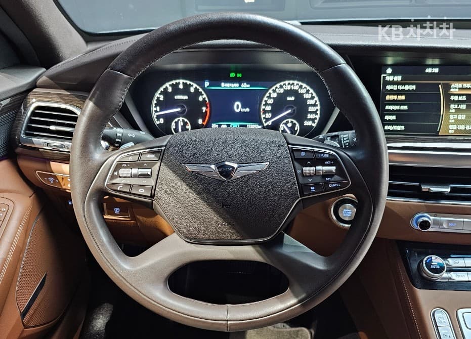 Genesis G903.8 GDi AWD Premium Luxury - 11