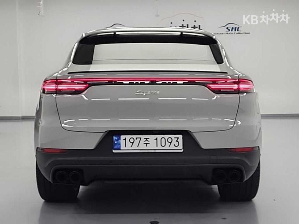 Porsche Cayenne(9Y0)3.0 E-Hybrid Coupe Стандартен - 3