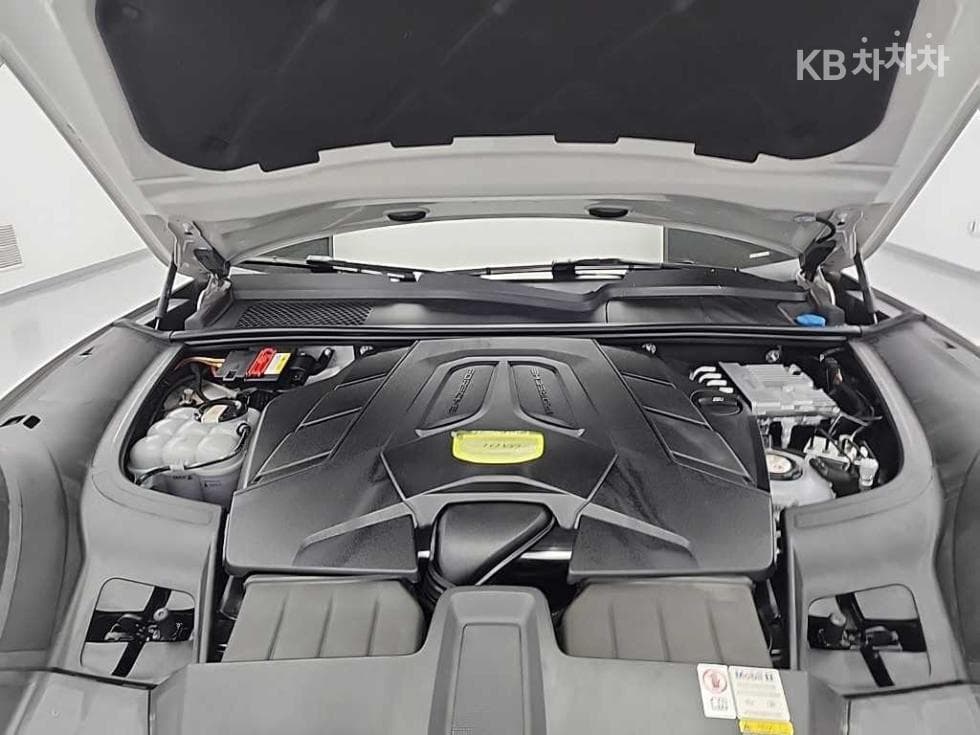 Porsche Cayenne(9Y0)3.0 E-Hybrid Coupe Стандартен - 5